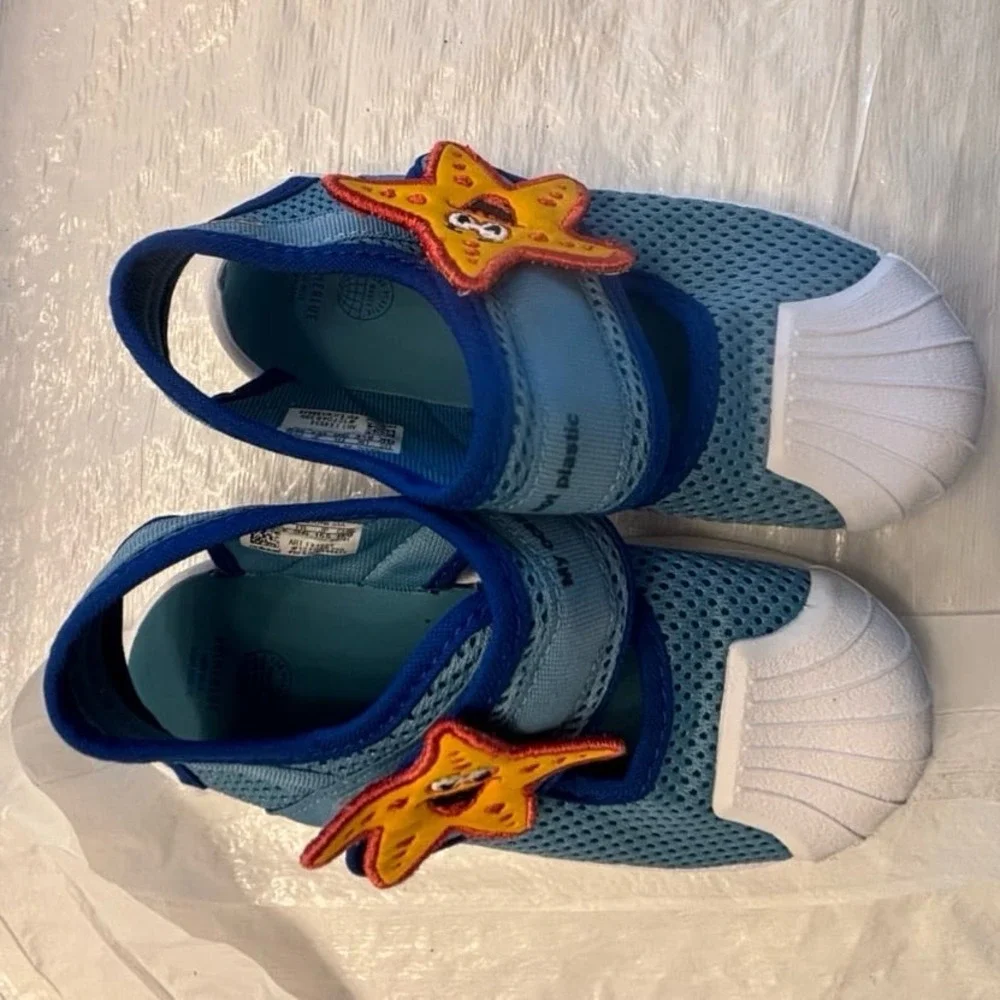 Adidas Superstar SpongeBob SquarePants sandals/water‎ shoes size 9K
